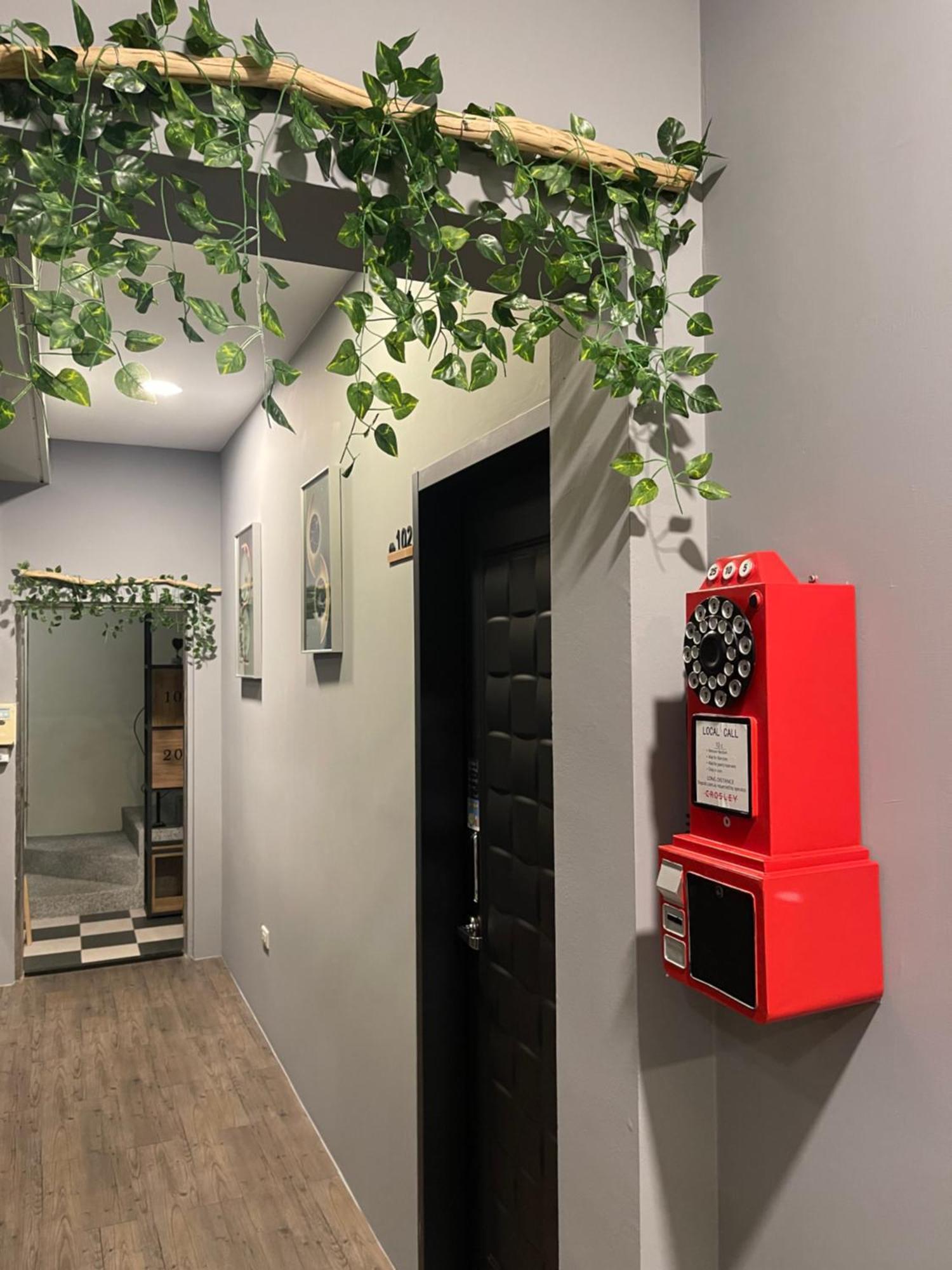 鄉間小路 Home 備有專屬停車場 주산 외부 사진