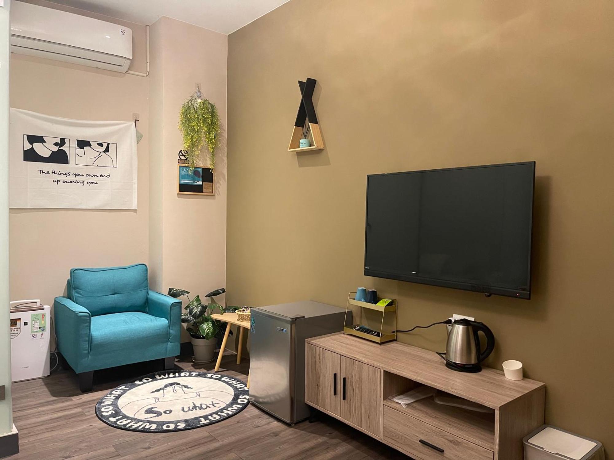 鄉間小路 Home 備有專屬停車場 주산 외부 사진