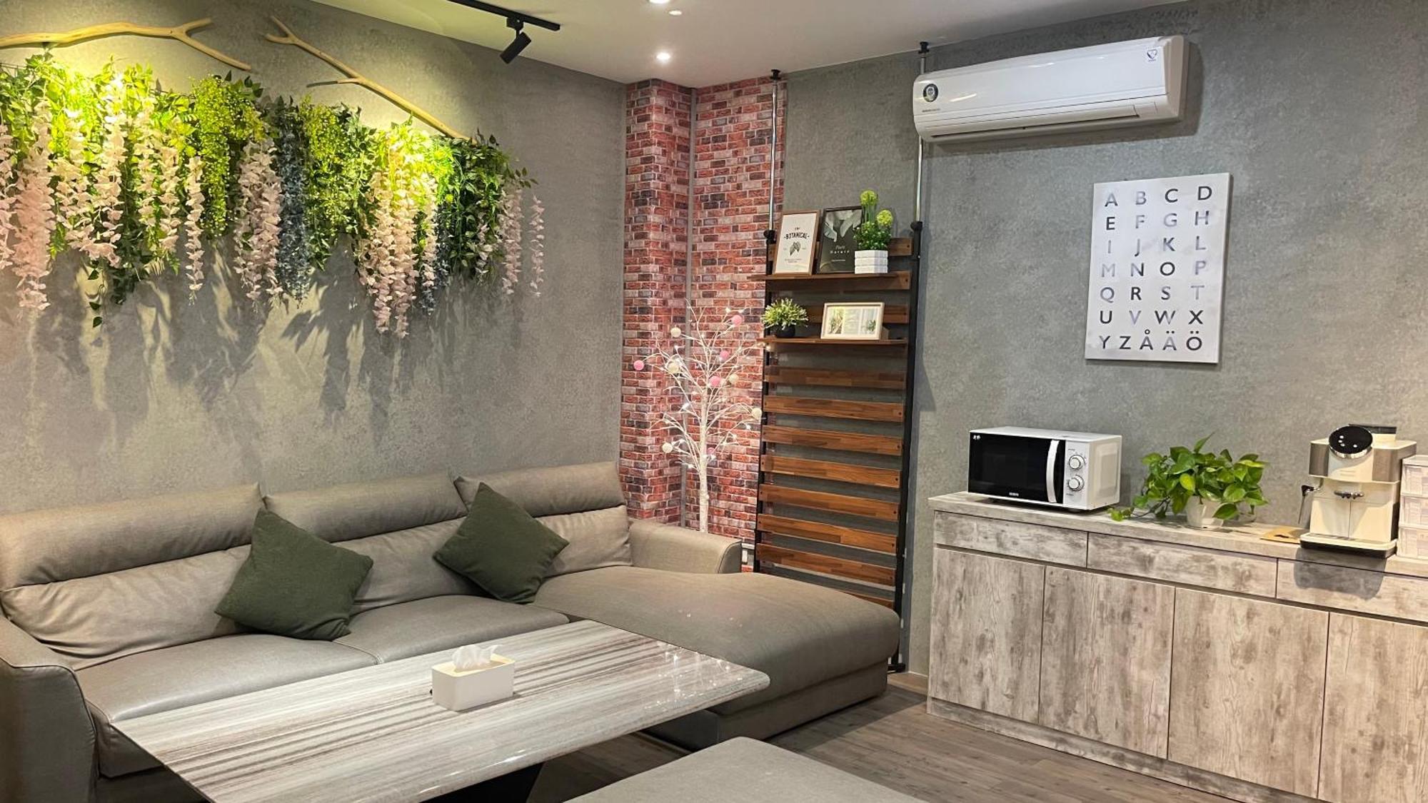 鄉間小路 Home 備有專屬停車場 주산 외부 사진